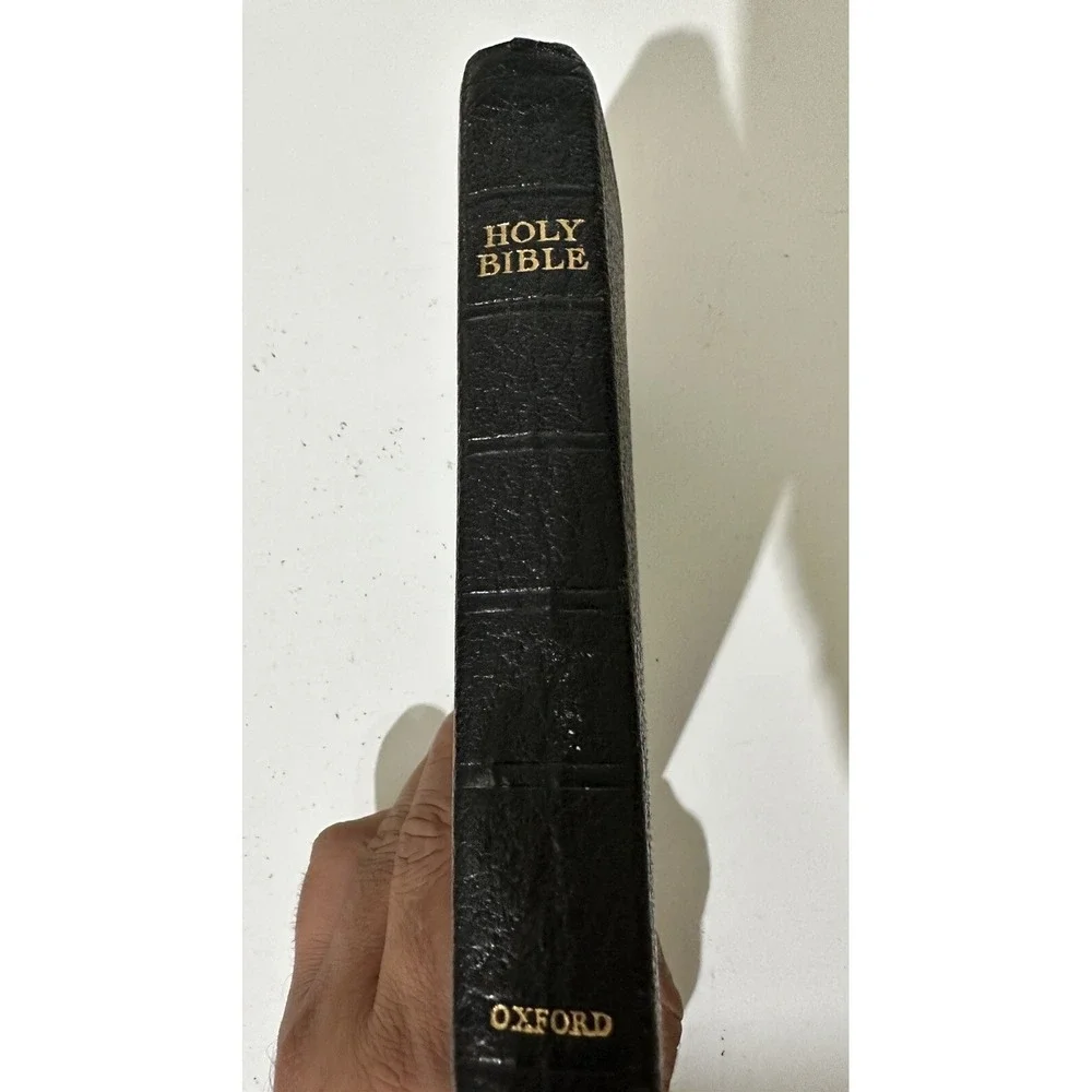 Vintage Holy Bible Oxford Leather Made In Great Britain